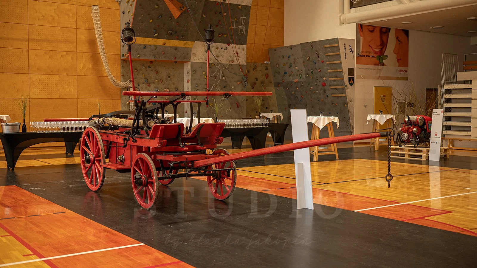 rocna-gasilska-crpalka-na-vpreznem-vozu-pgd-ljubno-ob-savinji-1886